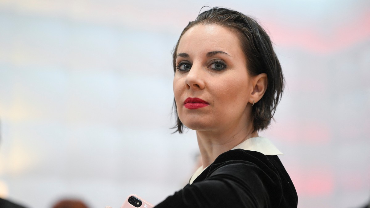 Hana je elitna eskort dama i sada je otkrila šta najmoćniji ljudi rade posle ponoći