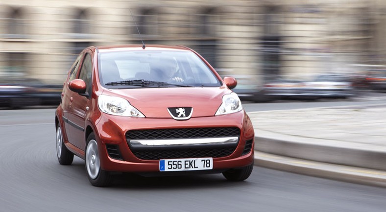 Peugeot 107: z nową twarzą (fotogaleria i dane techniczne)