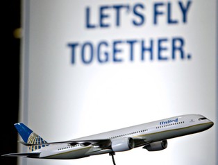 Amerykańskie linie lotnicze ostrzegają Unię przed redukcją emisji CO2