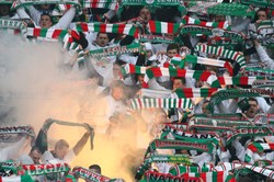 Legia za 60 milionów, Polonia za... złotówkę?