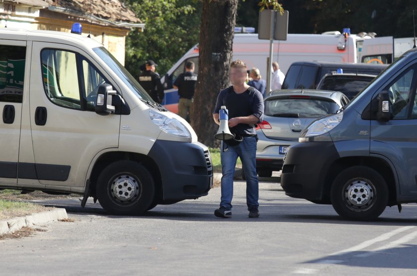 Uzbrojony policjant chciał popełnić samobójstwo