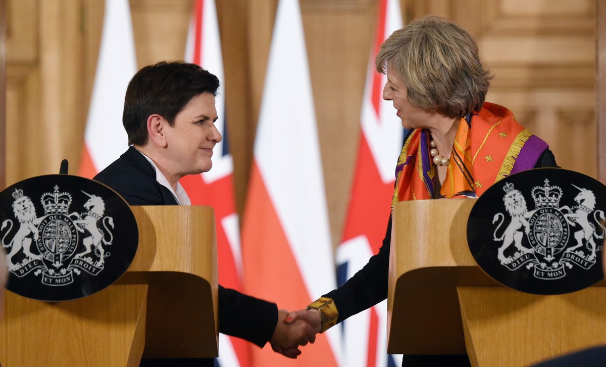 Premier Beata Szydło i premier Wielkiej Brytanii Theresa May podczas konferencji prasowej po polsko-brytyjskich konsultacjach międzyrządowych