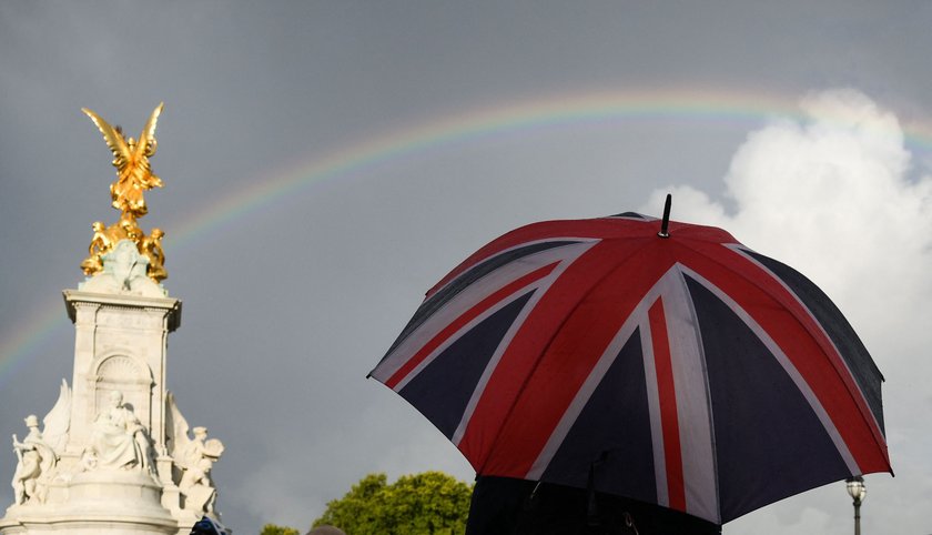 Tęcza pojawiła się nad Pałacem Buckingham.