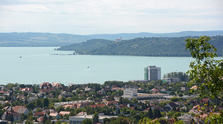 Meghalt egy férfi a Balatonban /Fotó: MTI Lehotka László