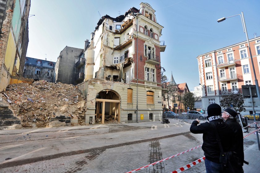 Katowice. Zawaliła się kamienica u zbiegu ulicy Sokolskiej i Chopina