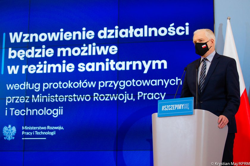 Ponad 52% Polaków nie zamierza korzystać z usług firm, które otwierają się mimo rządowych obostrzeń