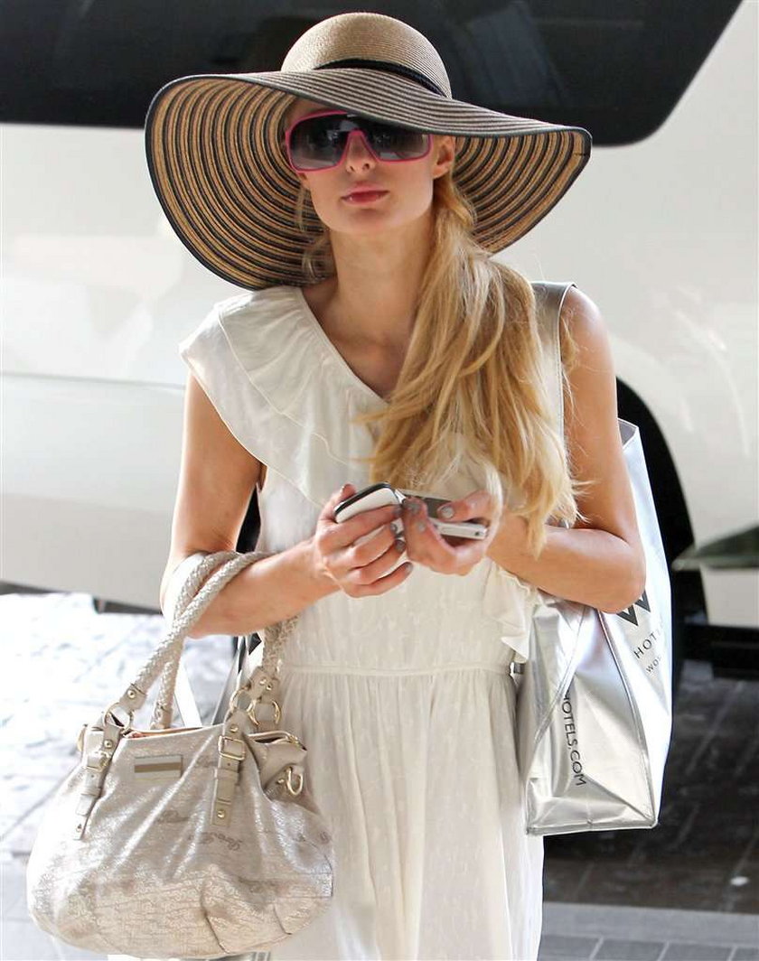 Paris Hilton i biały proszek