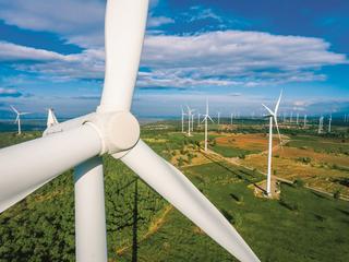 Dwie nowe farmy wiatrowe w województwie zachodniopomorskim o łącznej mocy niemal 100 MW uruchomił w czerwcu koncern PGE