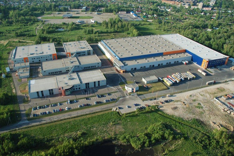 Zakład produkcyjny pod Moskwą firma postawiła już w 2003 r. Fabryka firmy TZMO w Rosji, w Jegorewsku.