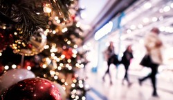 Wigilia 2025 - dzień wolny od pracy i z zakazem handlu. Jednak nie wszyscy skorzystają. Sejm już zdecydował