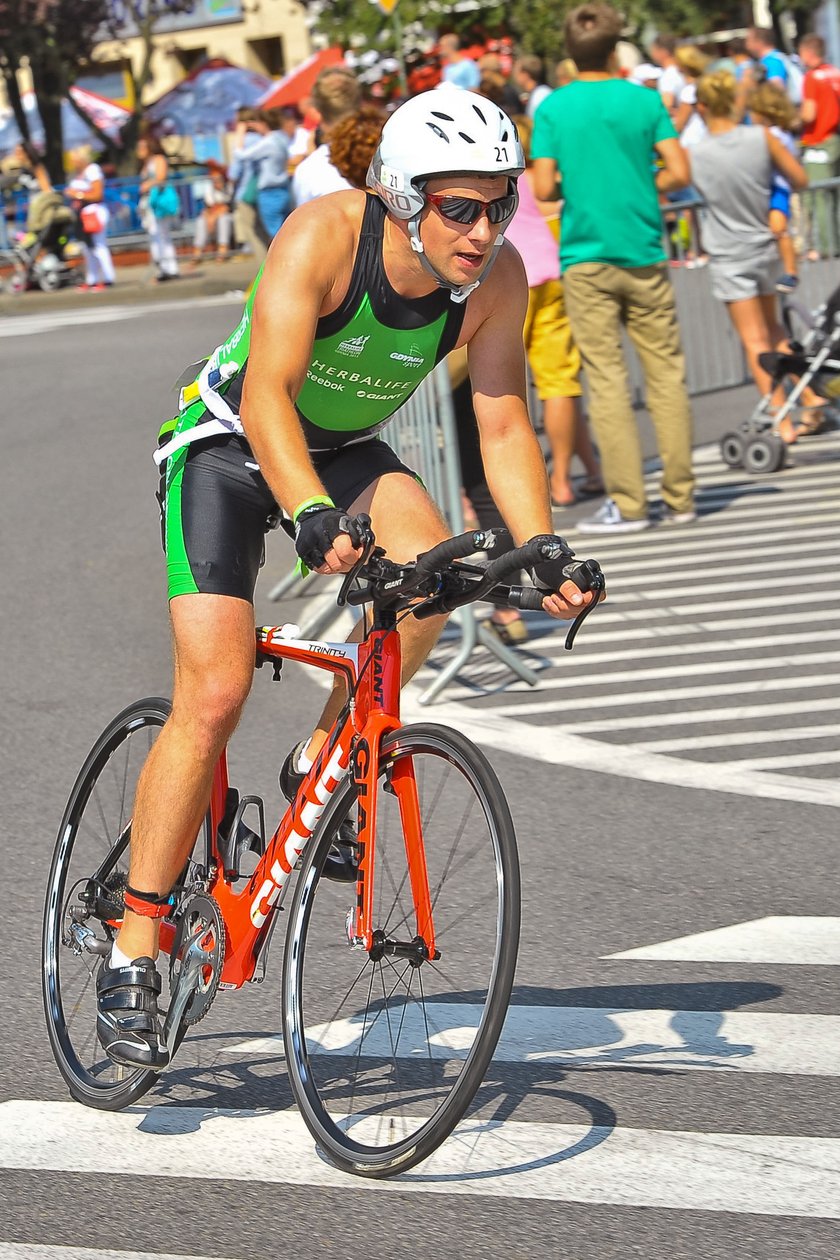 Maciej Stuhr na triathlonie w Gdyni