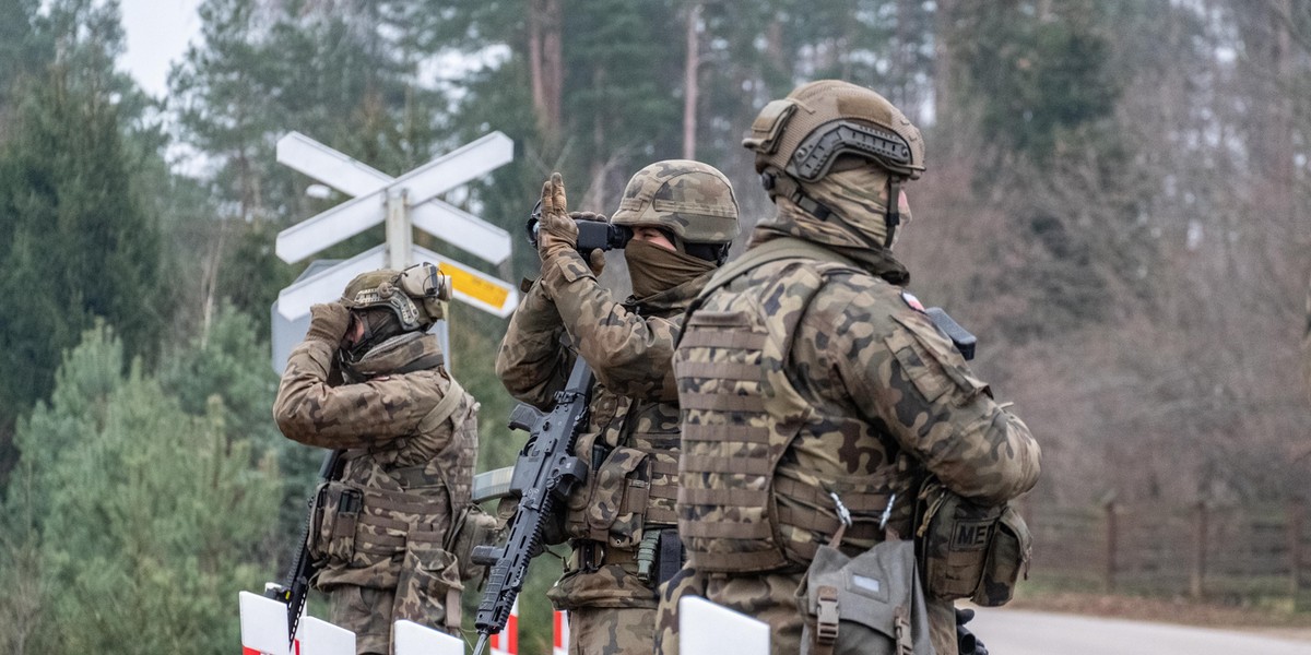 Na zdjęciu: patrol WOT przy granicy polsko-białoruskiej w woj. podlaskim, listopad 2021.