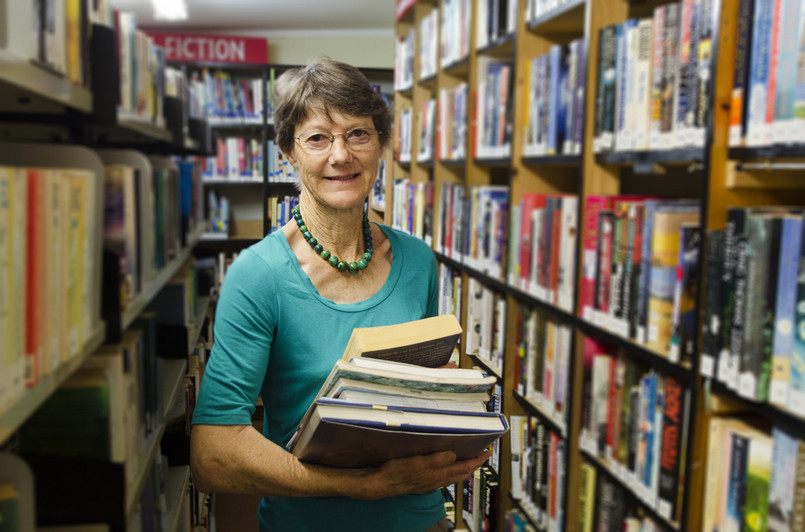 Stołeczne placówki zachęcają do zapoznania się z zasobami: Mazowieckiej Biblioteki Cyfrowej, CBN Polony (polona.pl), Wolnych Lektur (wolnelektury.pl) oraz Federacji Bibliotek Cyfrowych (fbc.pionier.net.pl).