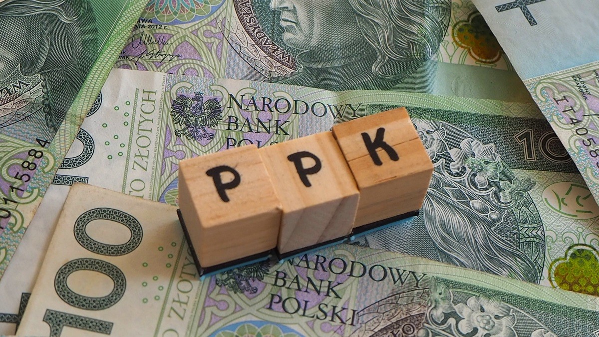 Pośrednictwo w zawieraniu umów o zarządzanie PPK jest zwolnione z VAT.