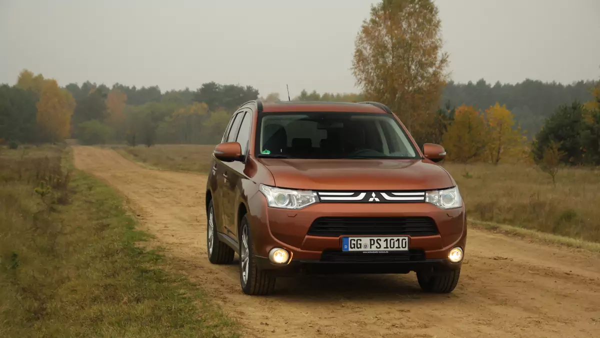 Mitsubishi Outlander (polska premiera)