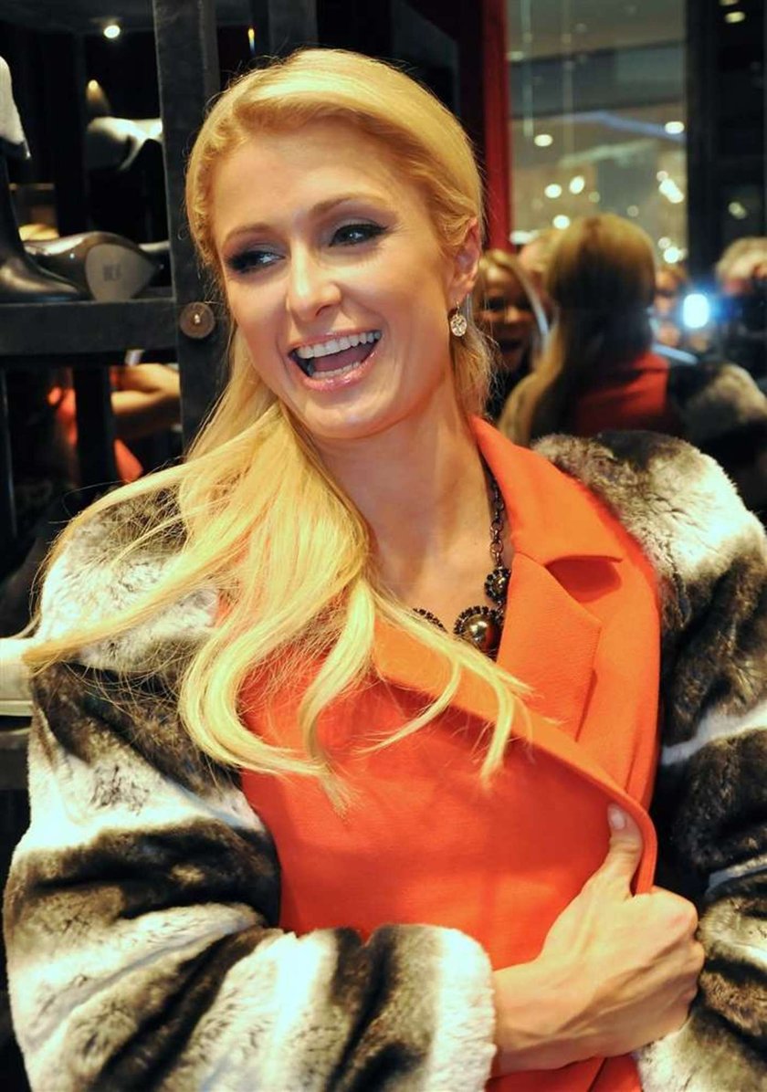 Policjanci ochraniali Paris Hilton, zostaną zwolnieni