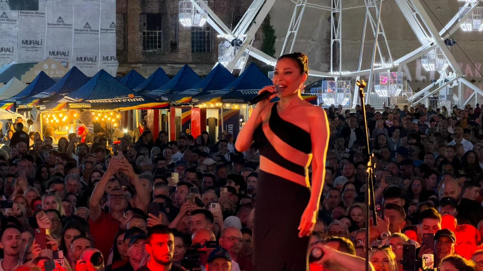 Ceca u izazovnom izdanju 