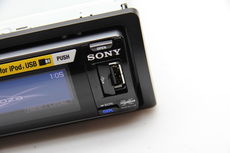 Sony DSX-S200X: radio do iPoda