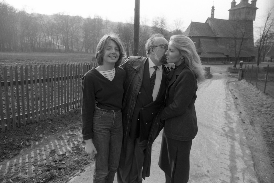 Krzysztof Penderecki z żoną i córką Dominiką, 1985 r.