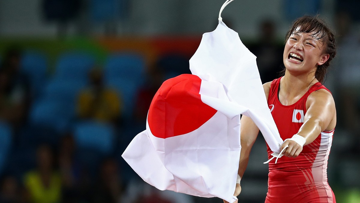 Japonka Eri Tosaka zdobyła złoty medal w zapasach w stylu wolnym do 48 kilogramów kobiet na igrzyskach w Rio de Janeiro. Srebro przypadło Azerbejdżanowi, a brązowe medale Bułgarii i Chinom.