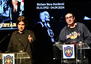 Članovi "Riblje čorbe" održali potresne govore