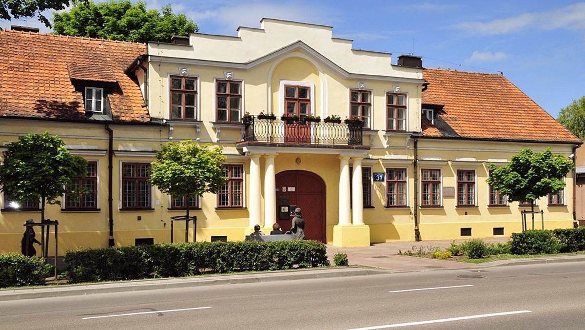 W Suwałkach rusza przebudowa Muzeum im. Marii Konopnickiej. Do końca 2018 roku placówka ma przejść nie tylko gruntowną przebudowę, ale zostanie również rozbudowana.