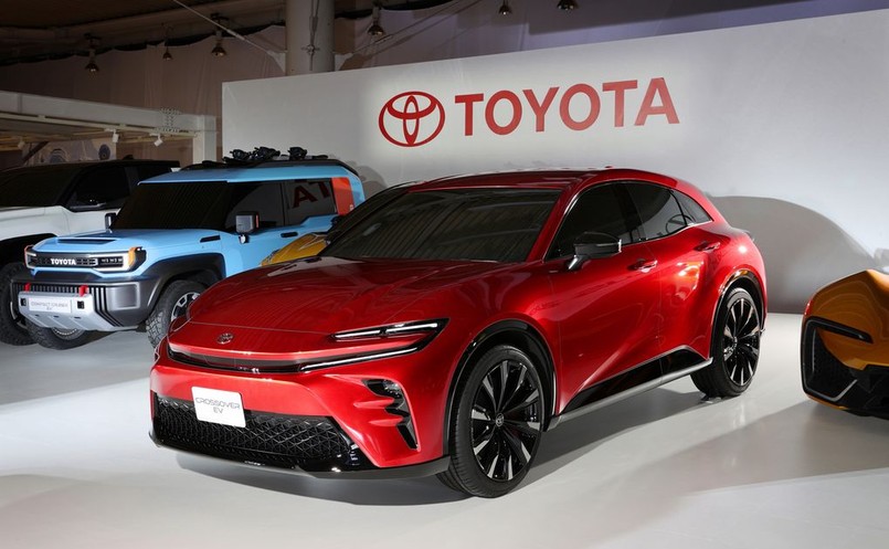 Toyota Crossover EV