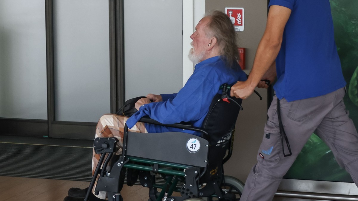 Slavni glumac izašao iz ilegale posle četiri godine: Nik Nolti stigao u Veneciju u invalidskim kolicima