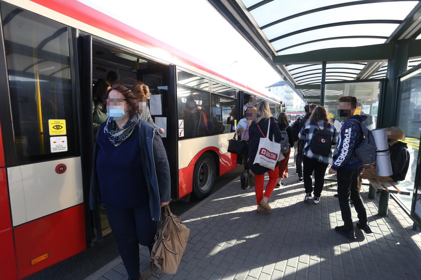 Pamiętaj o przedłużeniu bezpłatnych przejazdów komunikacją miejską