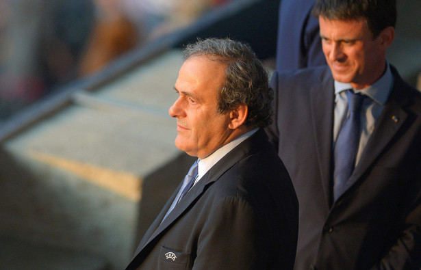 Platini broni podróży Vallsa do Berlina na finał Ligi Mistrzów