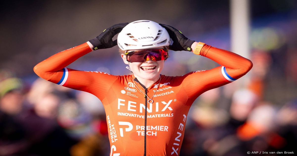 Pieterse-slaat-toe-in-de-slotronde-tweede-zege-van-weekend-voor-het-WK-Hulst