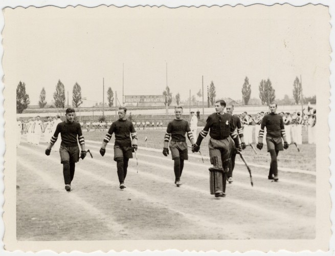 Maszerują hokeiści klubu