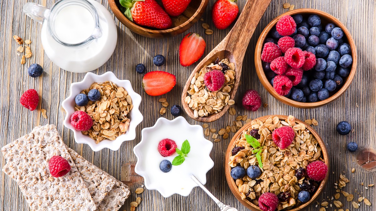 Najbolji doručak za zdravlje creva: Zašto treba jesti bobičasto voće svako jutro