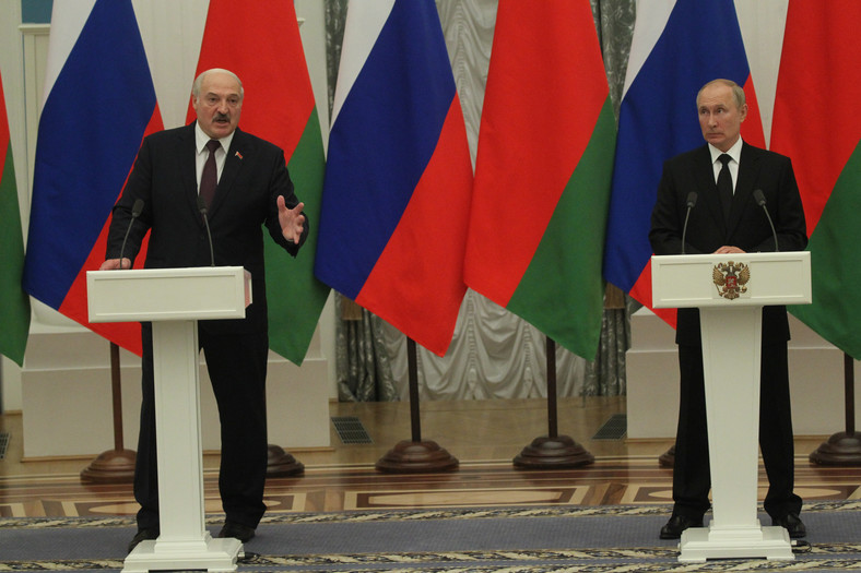 Prezydent Białorusi Aleksander Łukaszenko i Prezydent Rosji Władimir Putin na wspólnej konferencji prasowej na Kremlu, 9 września 2021 r.