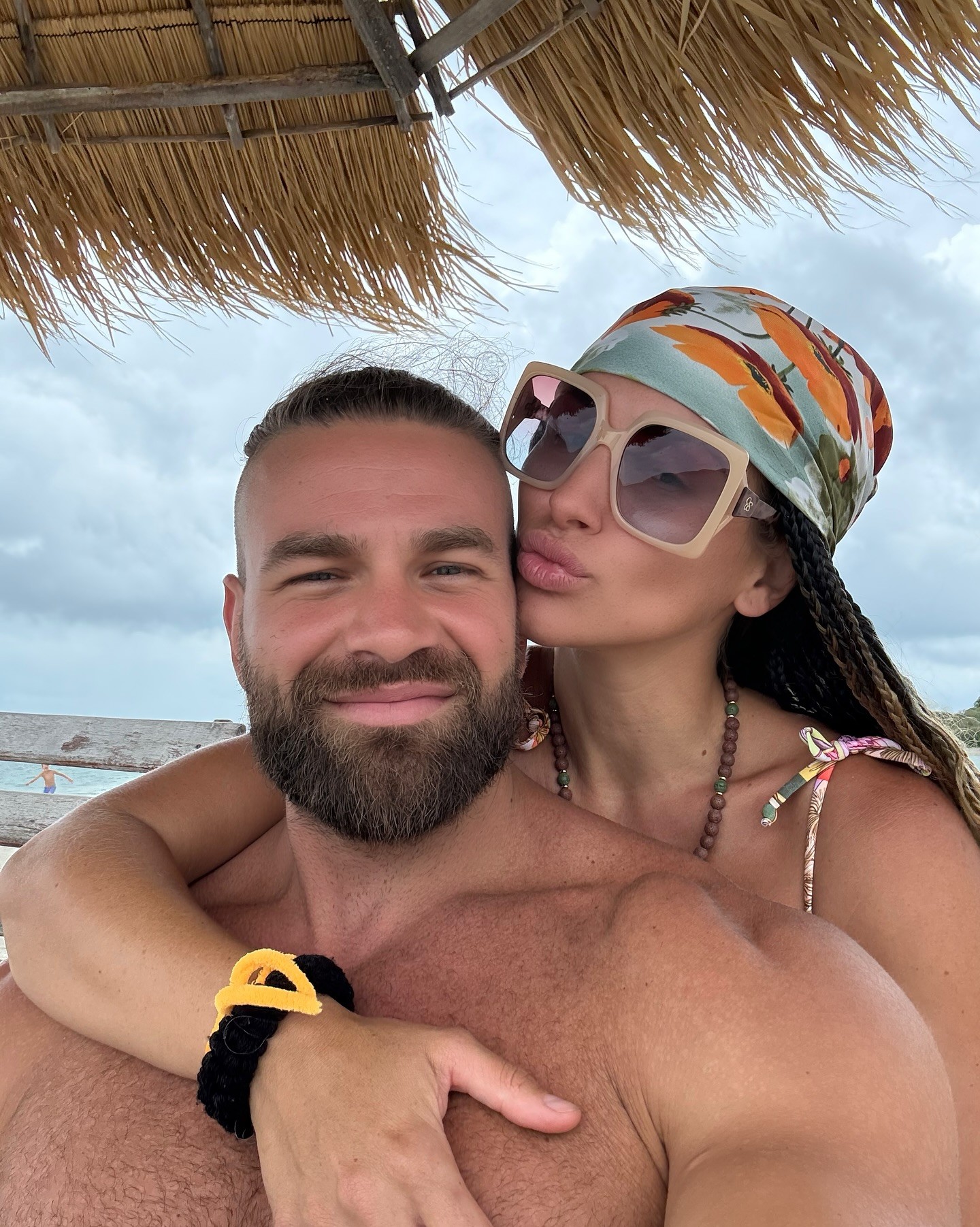 Nikola Weiterová a jej partner George.