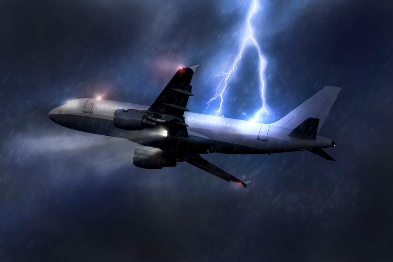The plane ended up in a huge storm. (illustrative photo)