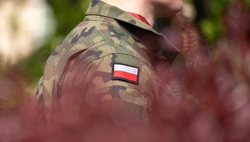 Służba młodych lekarstwem na wroga. Bez telefonu, ale z korzyściami