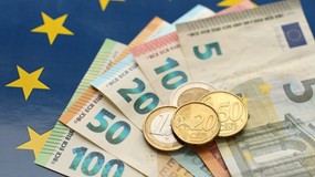 Wprowadzili euro i zaczęły się problemy. Przedsiębiorcy zaczęli "manipulować cenami"