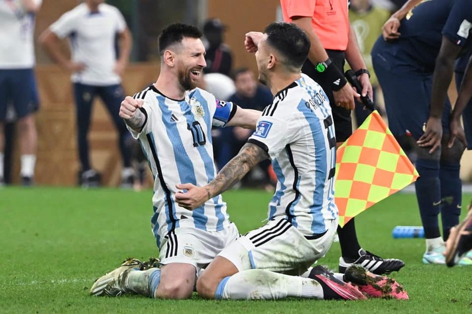 Leo Messi Leandro Paredes