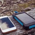 Solarny powerbank — idealne zabezpieczenie na wypadek blackoutu 