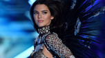 Kendall Jenner na wybiegu Victoria's Secret