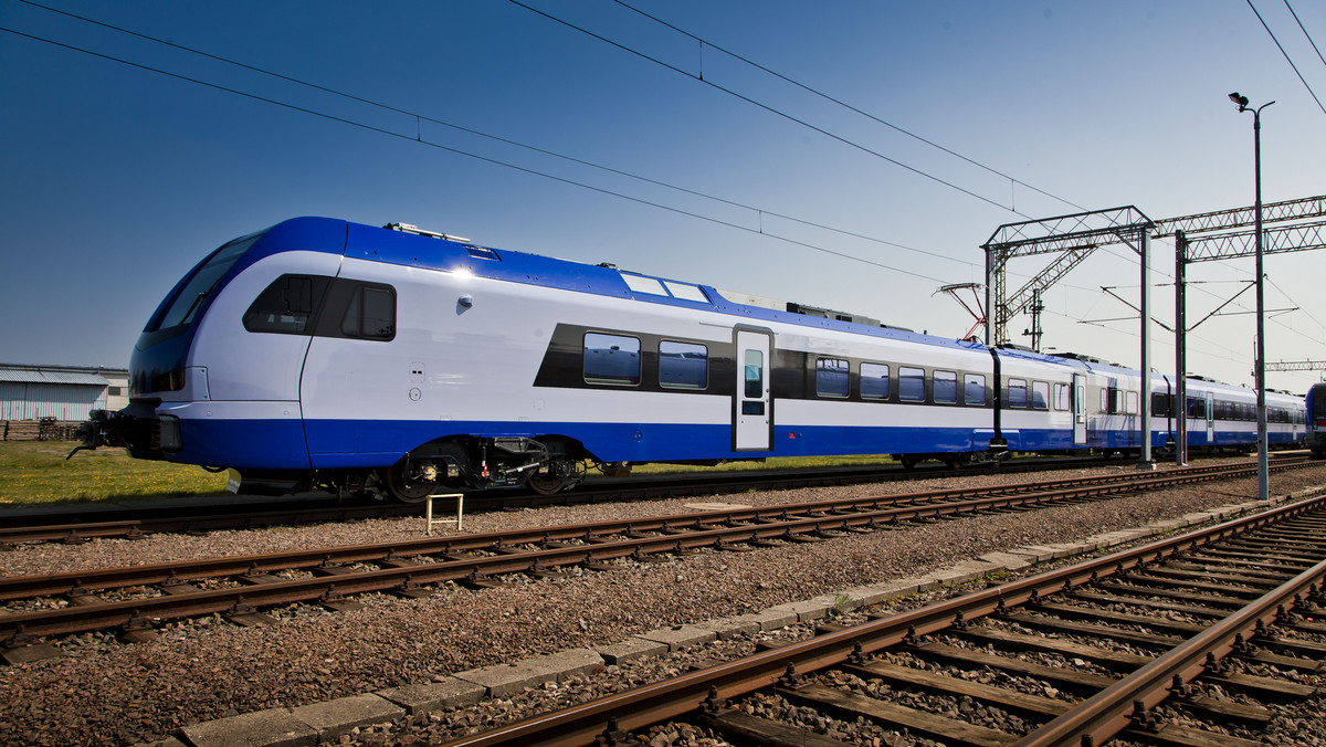 W niedzielę, 10 czerwca 2018 roku wejdzie w życie korekta rozkładu jazdy pociągów. PKP Intercity nie tylko uruchomi sezonowe wakacyjne połączenia, ale także wprowadzi zmiany, które zapewnią optymalne kursowanie pociągów podczas modernizacji linii kolejowych.
