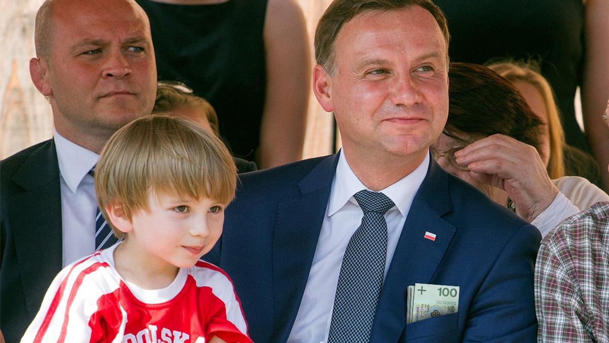 Andrzej Duda dziecko pieniądze