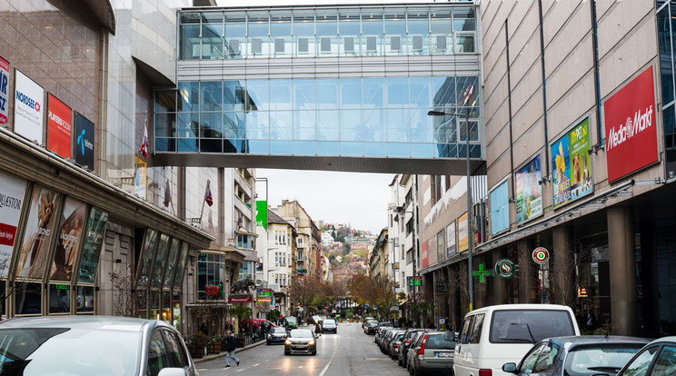 A legtöbb helyen január 4-ig ingyen lehet majd parkolni Budapesten / Fotó: Northfoto