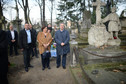 Dzień Wszystkich Świętych. Znani Polacy odwiedzili cmentarze