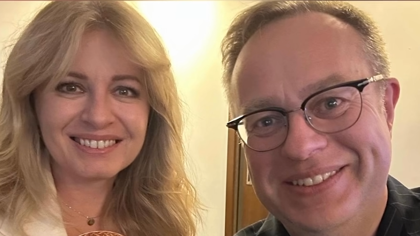 Zuzana Čaputová dostala od Václava Moravca milý darček. 