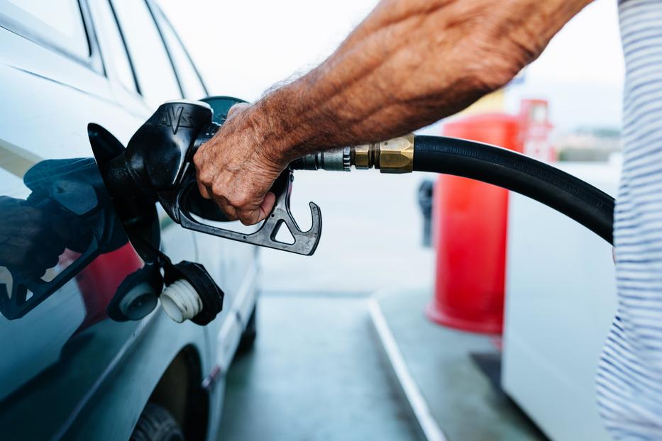 Péntektől drágul a benzin és a gázolaj. Fotó: Getty Images