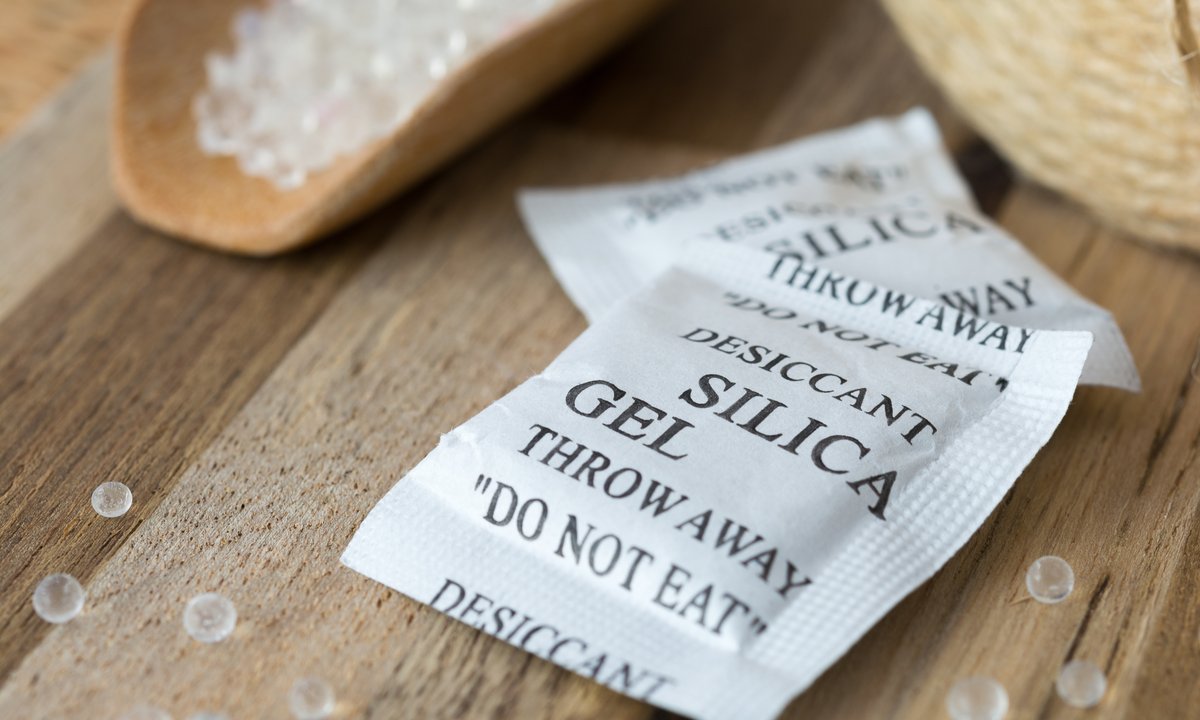 Dodają je do butów i torebek. Pod żadnym pozorem nie wyrzucaj tych saszetek