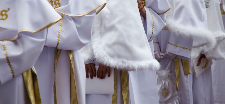 Komunijny biznes wart już 3 mld zł