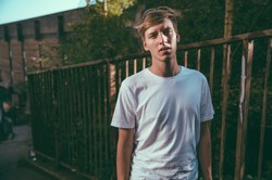 George Ezra zagra koncert w Polsce. W 2023 roku